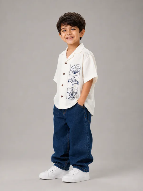 White_Casual_Shirt_for_Boys