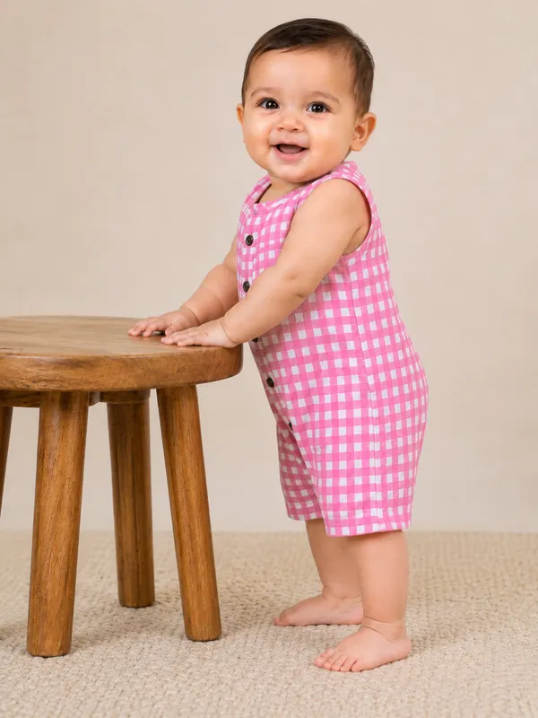 Pink_Gingham_Romper_for_Baby_Girls
