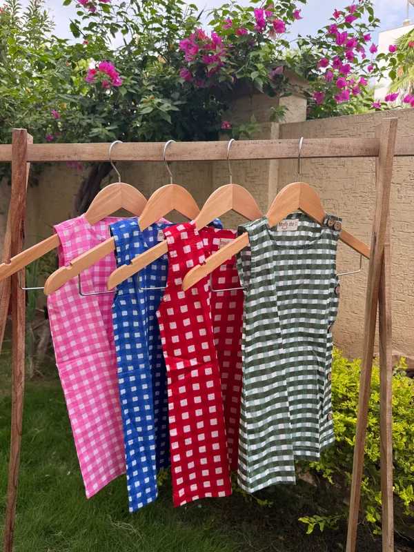 Green_Gingham_Sleeveless_Dress_for_Girls