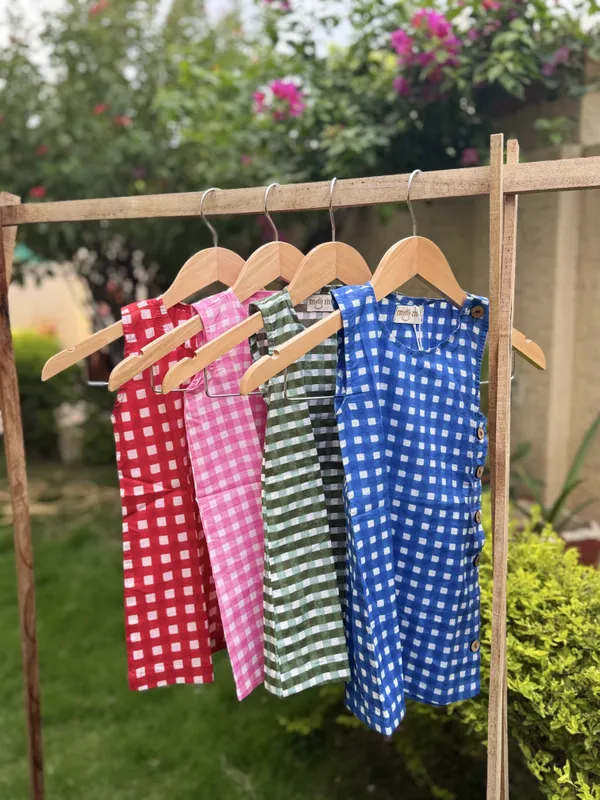 Blue_Gingham_Sleeveless_A-Line_Dress_for_Girls