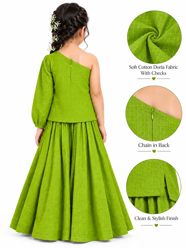 Green_Doria_Mirror_Work_Sharara_Set_for_Girls