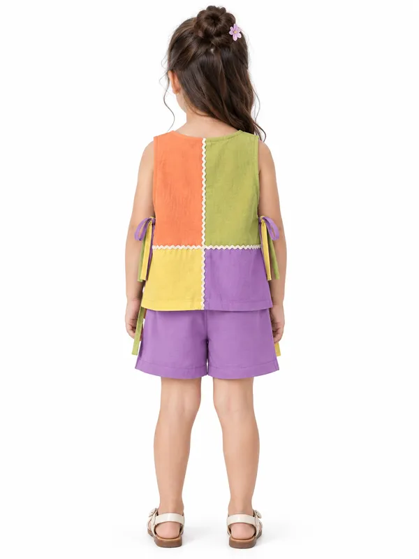 Multicolour_Mul_Chanderi_Sleeveless_Colorblock_Co-Ord_Set_For_Girls