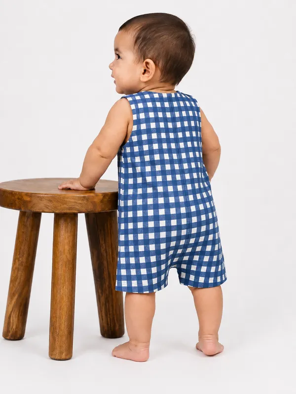 Blue_Gingham_Unisex_Sleeveless_Romper_for_Babies