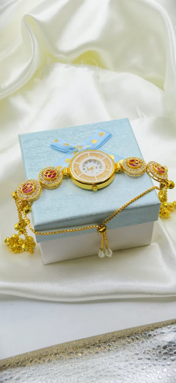Gold_Brass_Ornate_Link_Bracelet_Wrist_Watch_For_Women