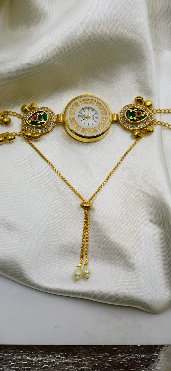 Gold_Green_Tone_Ornamental_Watch_Bracelet_For_Women
