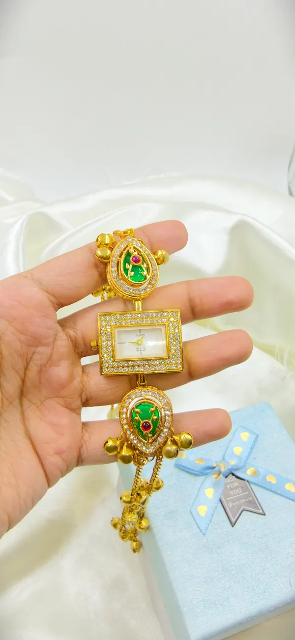 Gold_Tone_Green_Stone_Embellished_Analog_Wrist_Watch_For_Women