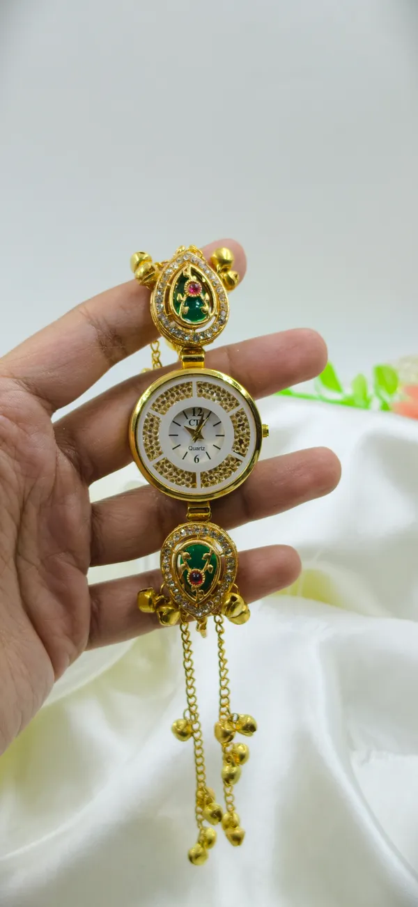 Gold_Green_Tone_Ornamental_Watch_Bracelet_For_Women