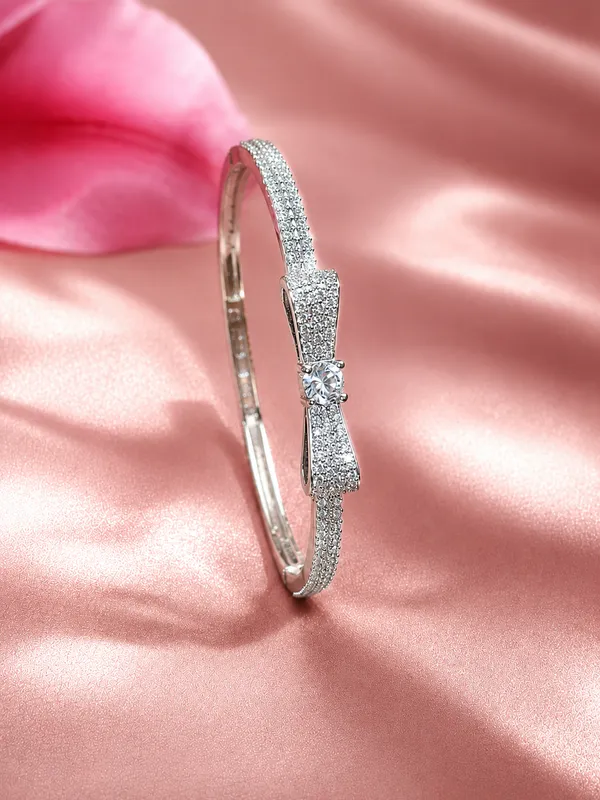 Silver_Tone_Bow_Detail_Open_Bangle_Bracelet_For_Women