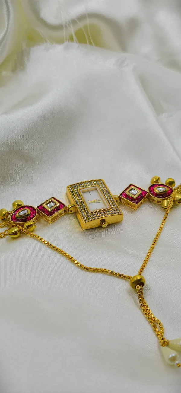 Gold_Tone_Stone_Embellished_Bracelet_Wrist_Watch_For_Women