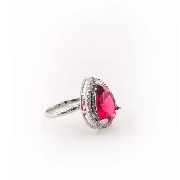 Red_Brass_Teardrop_Stone_Halo_Statement_Ring_For_Women