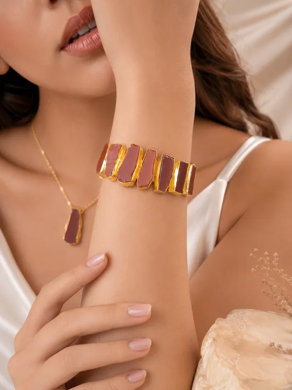 Maroon_Gold_Tone_Segmented_Statement_Bracelet_For_Women
