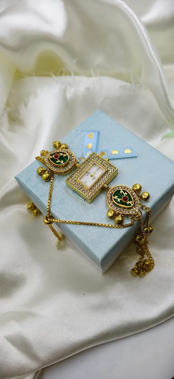 Gold_Tone_Green_Stone_Embellished_Analog_Wrist_Watch_For_Women