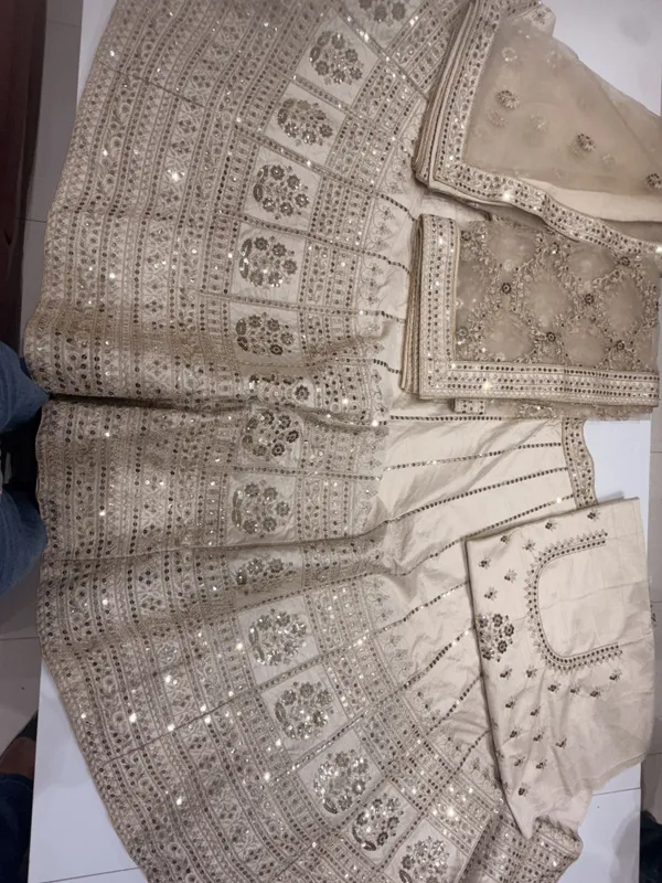 Ivory_Embroidered_Lehenga_Choli_For_Women