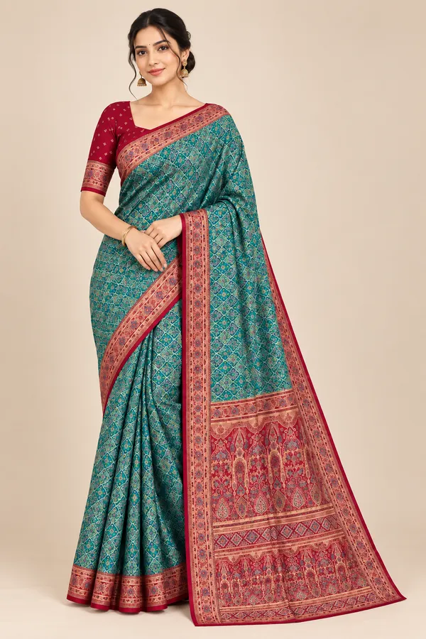 Pink_And_Teal_Blue_Patterned_Saree_For_Women