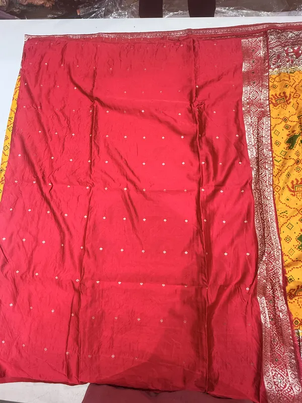 Mustard_yellow_and_Red_Silk_Saree_for_Women