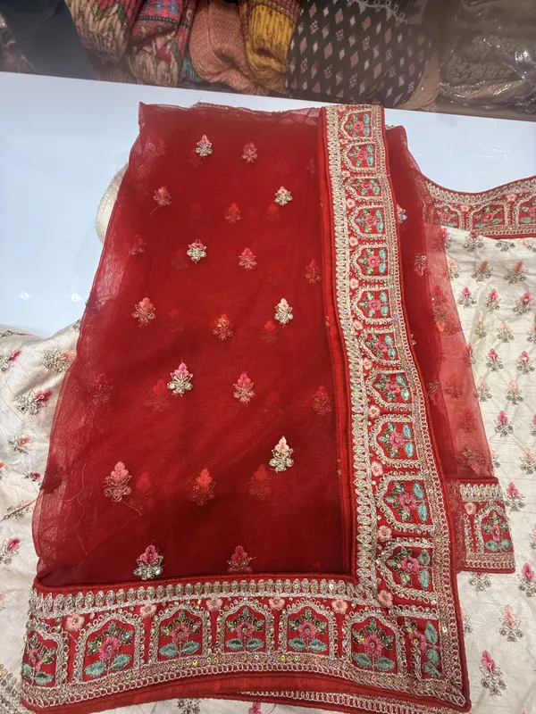 Bridal_White_Red_Unstitched_chaniya_choli_for_Women