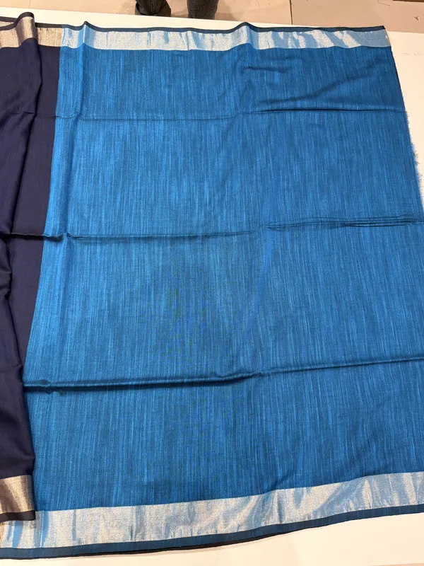 Navy_Blue_Handloom_Saree_For_Women