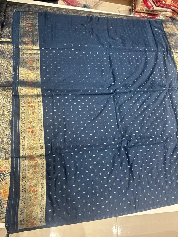 Navy_Blue_Silk_Saree_for_Women