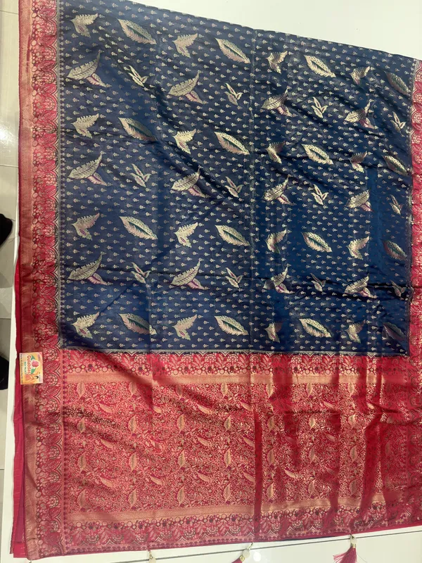Navy_Blue_Silk_Saree_for_Women