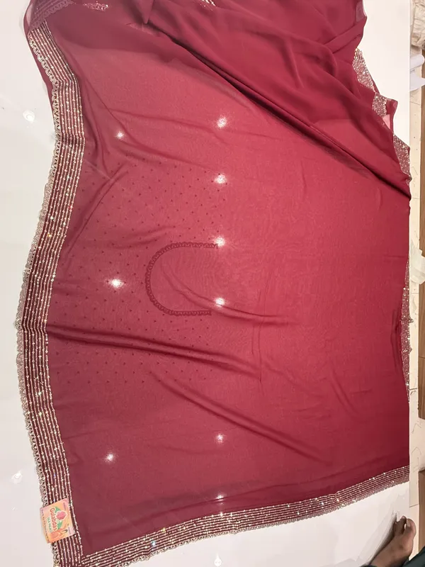 Maroon_Chiffon_Saree_for_Women