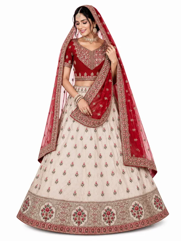 Bridal_White_Red_Unstitched_chaniya_choli_for_Women