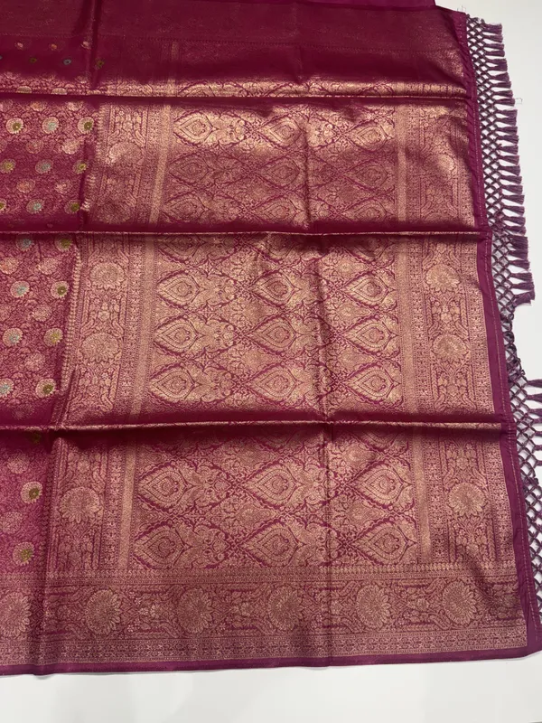 Magenta_Soft_Silk_Saree_For_Women