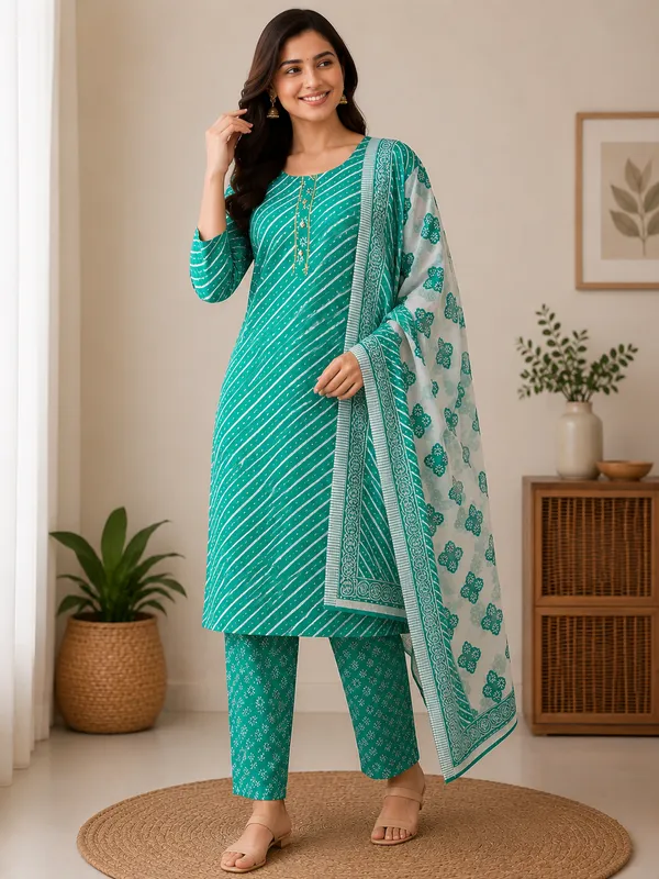 Green_Cotton_Kurta_Set_For_Women