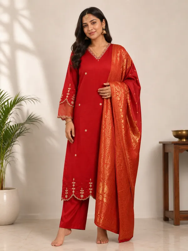 Maroon_80%_Cotton_20%_Silk_Kurta_Set_For_Women