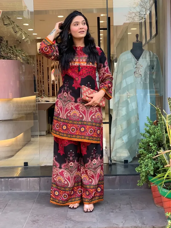 Royal_Ethnic_Printed_Kurta_Set_With_Designer_Palazzo_Pants