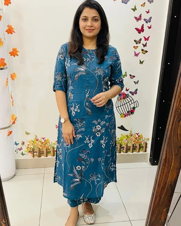 Multicolor_Cotton_Straight_Kurti_For_Women