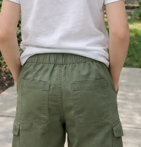 Green_Cotton_Cargo_Shorts_For_Boys