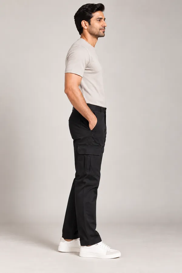 Classic_Black_Stretch_Cotton_Cargo_Trousers_�_Straight_Fit