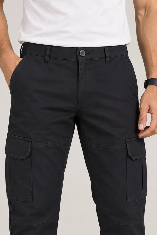 Classic_Black_Stretch_Cotton_Cargo_Trousers_�_Straight_Fit