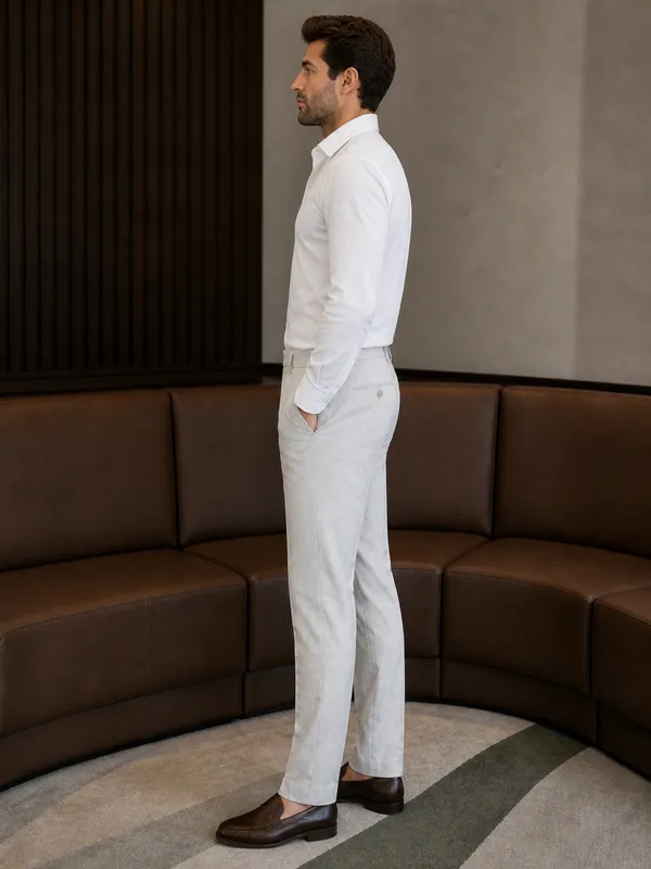 Grey_Polyester_Tailored_Fit_Formal_Trousers_For_Men