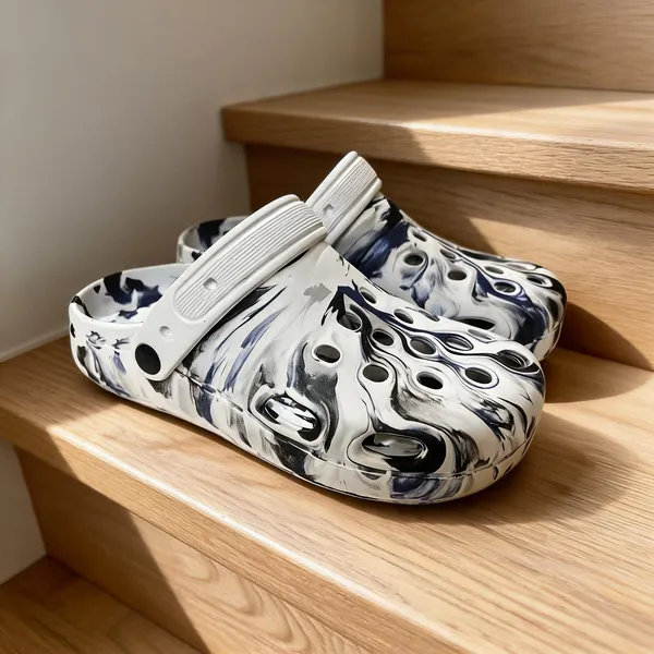 White_And_Grey_Marble_Print_Clog_Sandals