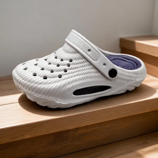 White_Textured_EVA_Clog_Sandals