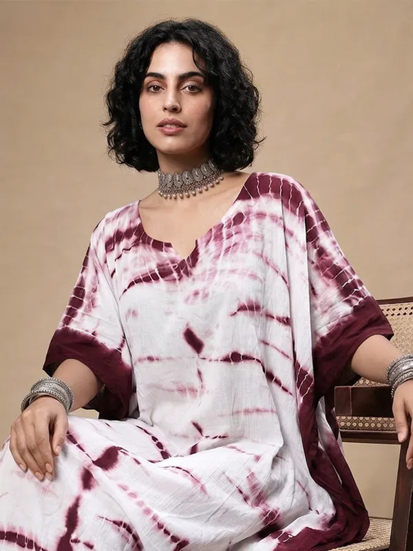 Iridaa_Jaipur_Trends_Rayon_Crepe_Tie-dye_Printed_Kaftan_Style_Dress