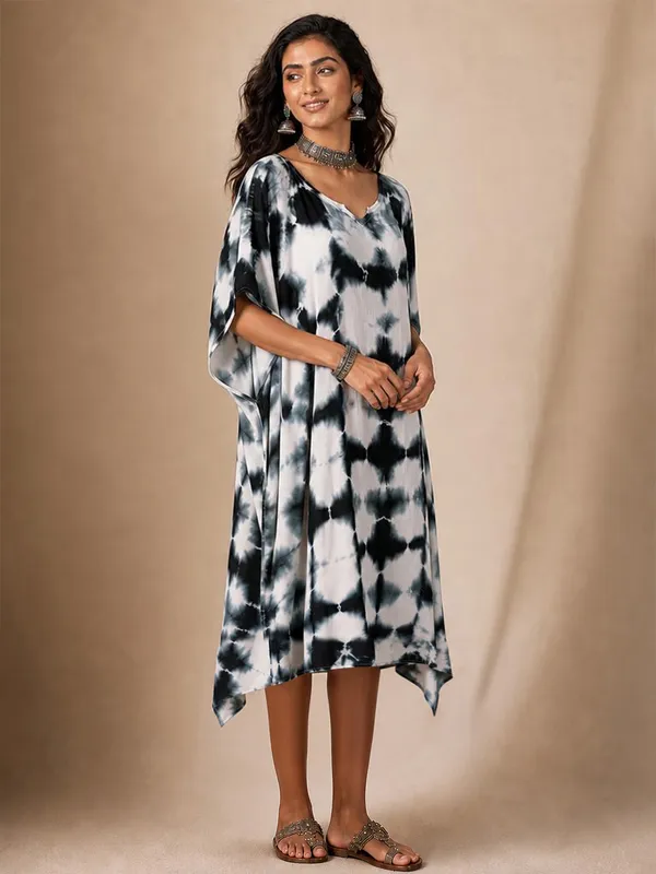 Iridaa_Jaipur_Trends_Rayon_Crepe_Tie-dye_Printed_Kaftan_Style_Dress