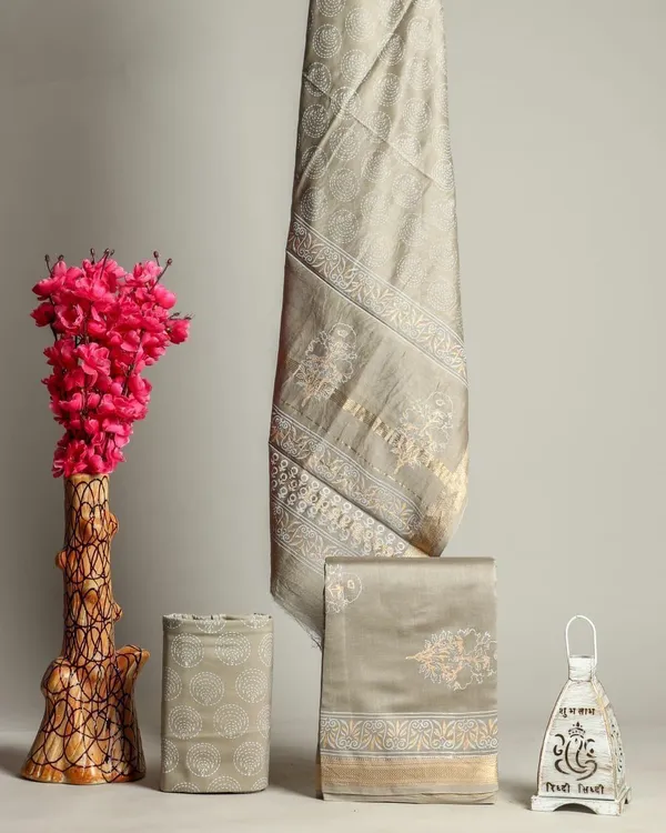 Gulab_Trends_Maheshwari_Silk_Hand_Block_Printed_Unstitch_Suit_Set