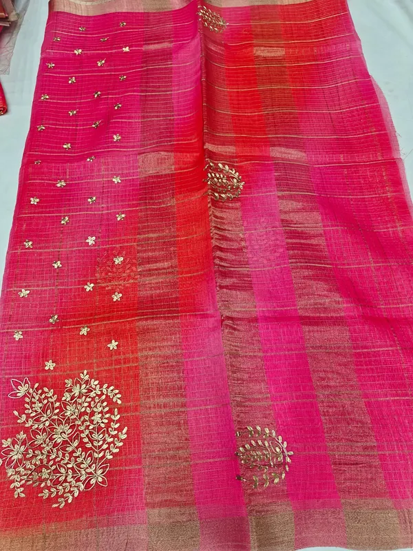 Khaat_Trends_Kota_Doria_Silk_Hand_Embroidery_Printed_Saree_With_Blouse