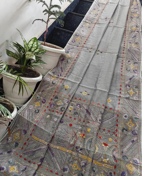 Khaat_Trends_Linen_Chanderi_Hand_Embroidery_Saree_With_Blouse