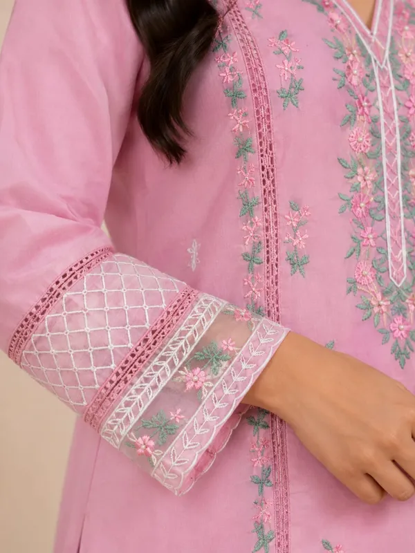 Pink_70%_Cotton,_30%_Polyester_Embroidered_Straight_Kurta_For_Women