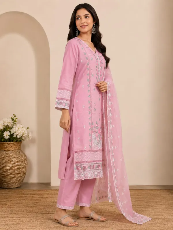 Pink_70%_Cotton,_30%_Polyester_Embroidered_Straight_Kurta_For_Women