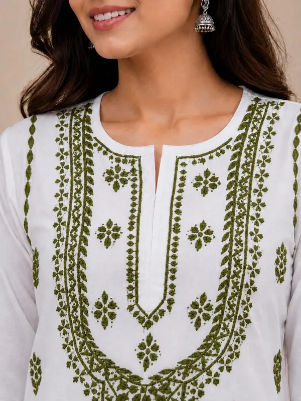 White_And_Green_Cotton_Chikankari_Kurti_For_Women