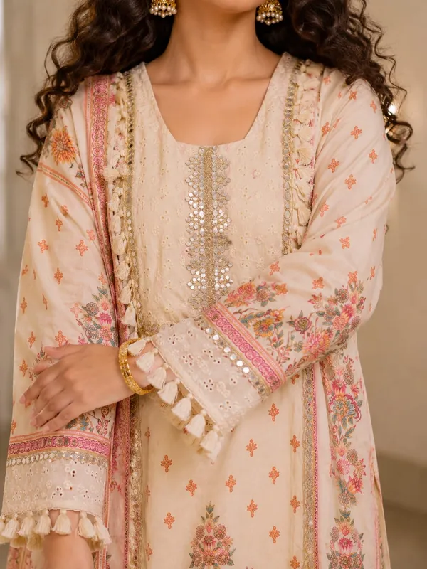 White_Muslin_Printed_Embroidered_Straight_Suit_Set_For_Women