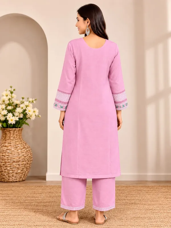 Pink_70%_Cotton,_30%_Polyester_Embroidered_Straight_Kurta_For_Women