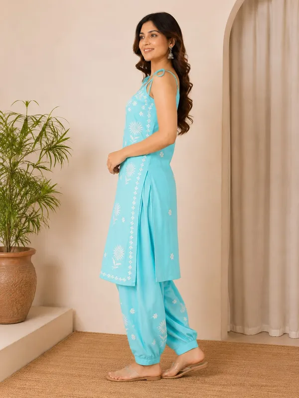 Blue_Rayon_Chikankari_Sleeveless_Kurta_Pajama_Set_For_Women
