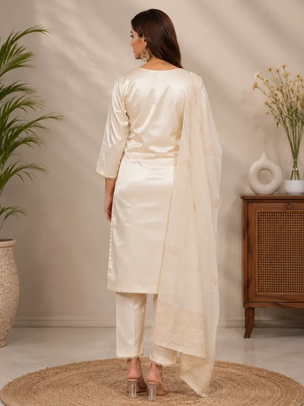 Mirror_work_Women_Kurti