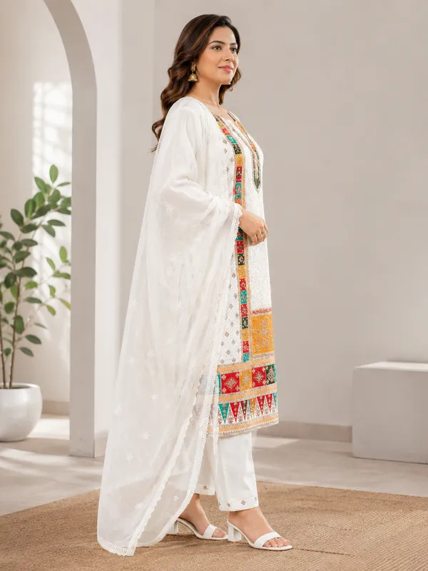 Multicolor_Suit_With_Palazzo_&_Dupatta_