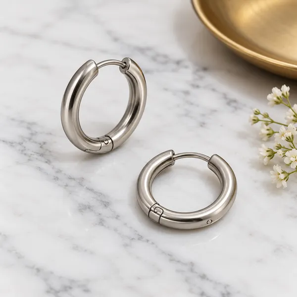Silver_Tone_Minimal_Polished_Hoop_Earrings_For_Women